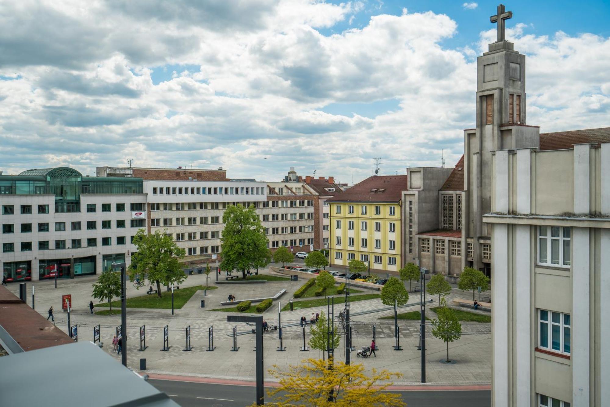 Appartement Perla Hradce 302 à Hradec Králové Extérieur photo